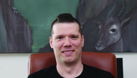 Lukáš Balabán: Groteskní & něžná